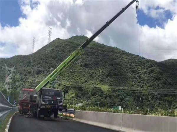 尤溪县吊车出租电话_为什么企业要找吊车租赁公司租吊车?